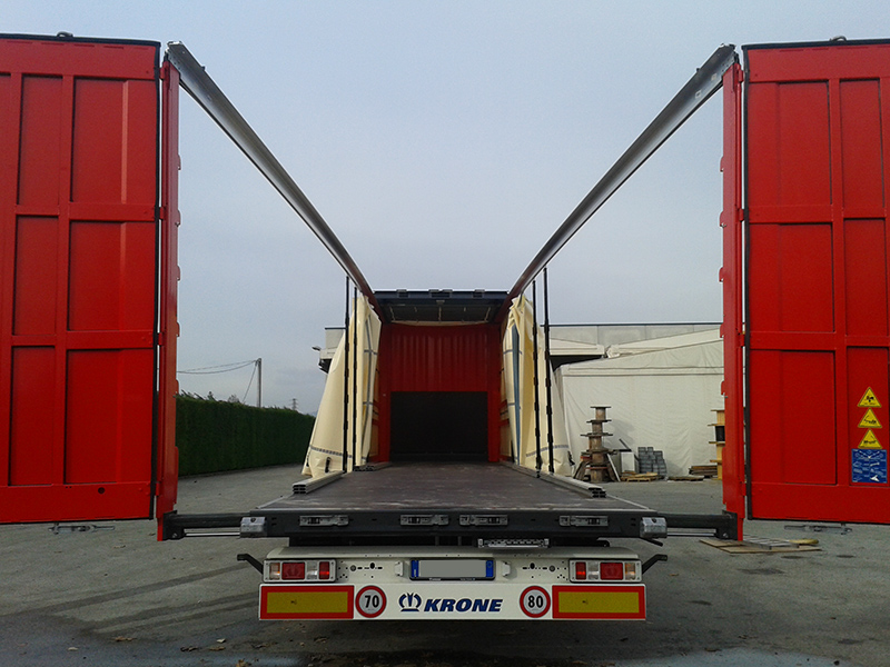 Semirimorchi con allargatori